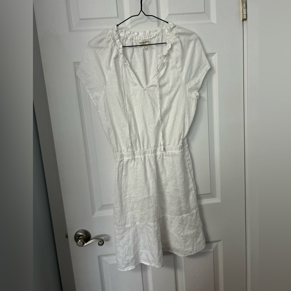 Anthropologie Cloth & Stone White Ruffled V-Neck Linen Mini Dress